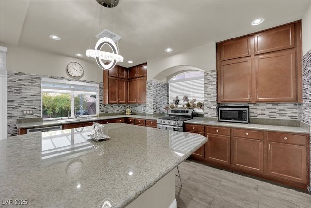 6334 White Heron Court, Las Vegas, NV 89139