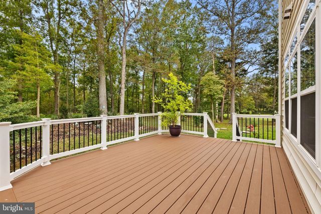 22011 BEAVERDAM DR, Ashburn, VA 20148