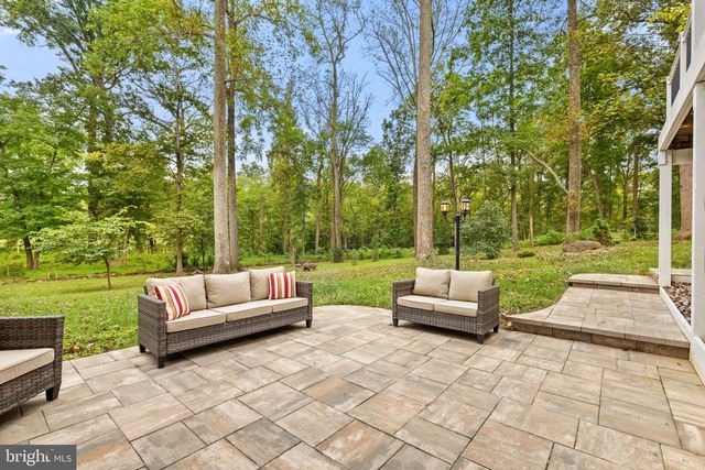 22011 BEAVERDAM DR, Ashburn, VA 20148