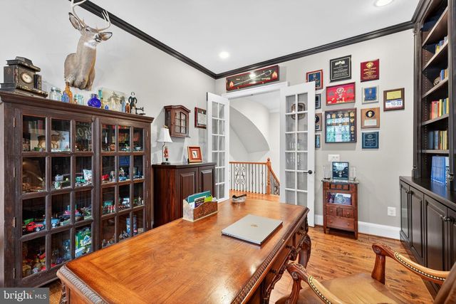 22011 BEAVERDAM DR, Ashburn, VA 20148