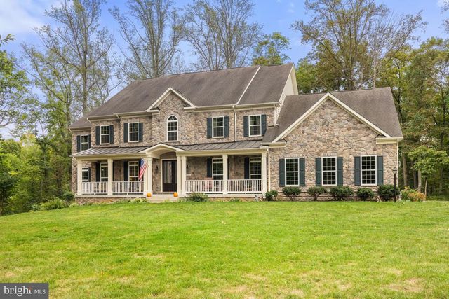 22011 BEAVERDAM DR, Ashburn, VA 20148