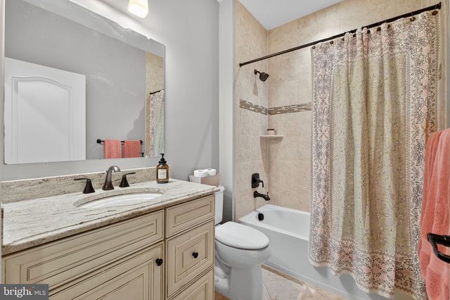 22011 BEAVERDAM DR, Ashburn, VA 20148