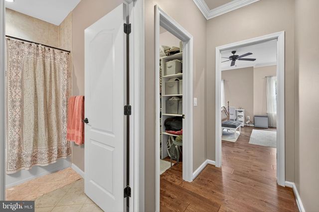 22011 BEAVERDAM DR, Ashburn, VA 20148