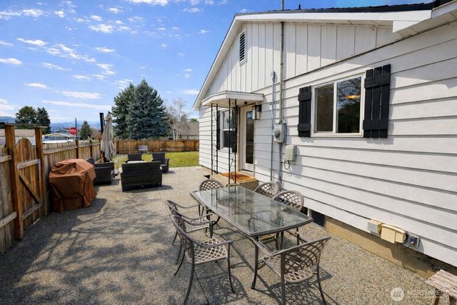 505 N Markeson Street, Chelan, WA 98816