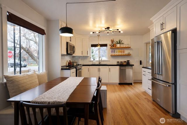 505 N Markeson Street, Chelan, WA 98816