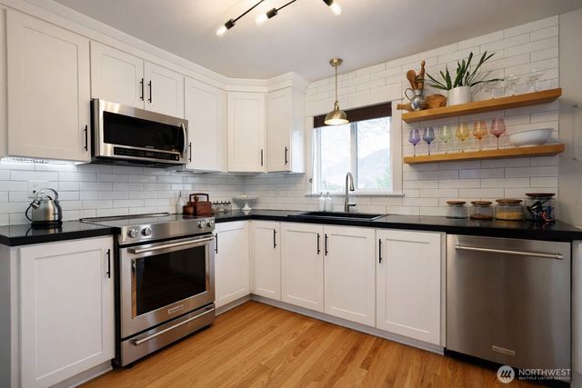 505 N Markeson Street, Chelan, WA 98816