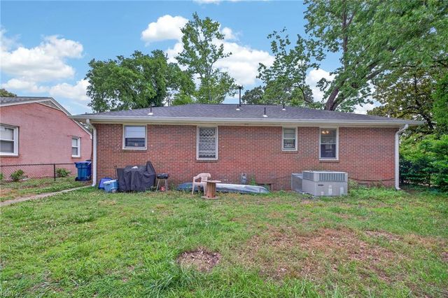 119 Bruce PL, Portsmouth, VA 23707