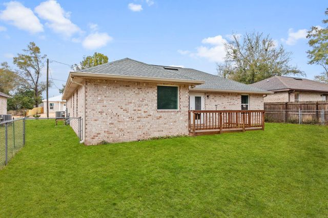 1598 26th Street, Niceville, FL 32578