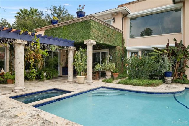 1617 Palm Valley Circle, Harlingen, TX 78552