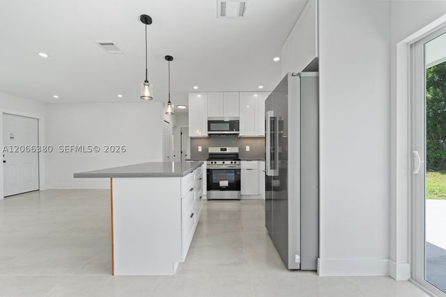 1500 NW 11th St, Homestead, FL 33030