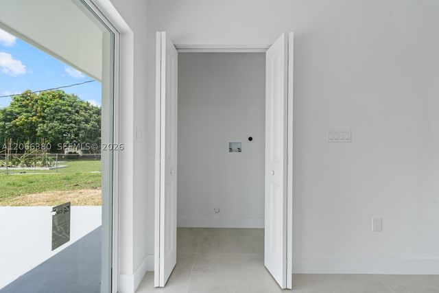 1500 NW 11th St, Homestead, FL 33030