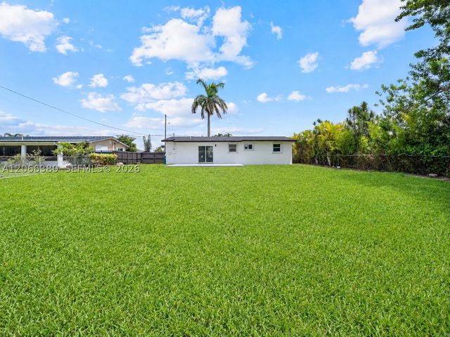 1500 NW 11th St, Homestead, FL 33030