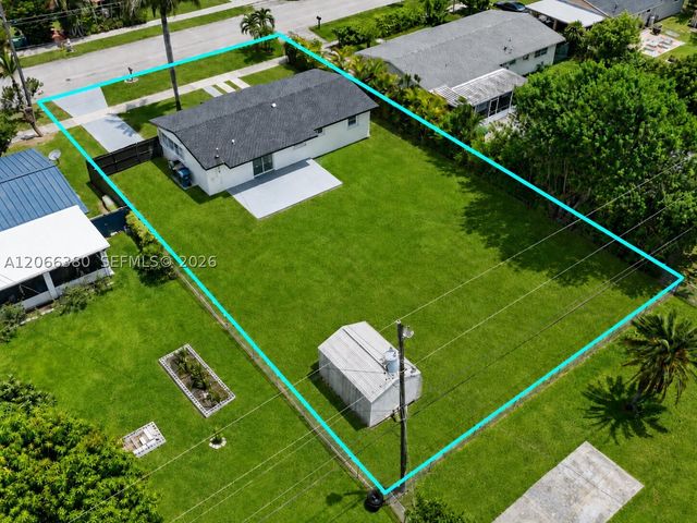 1500 NW 11th St, Homestead, FL 33030