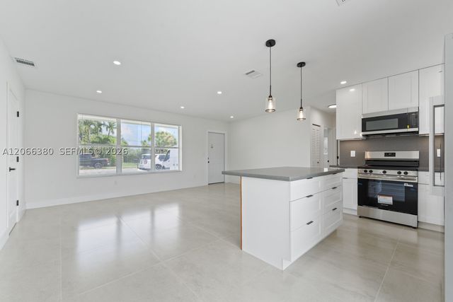 1500 NW 11th St, Homestead, FL 33030