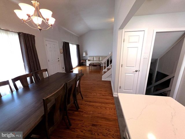 156 CROCKETT RD, Warminster, PA 18974