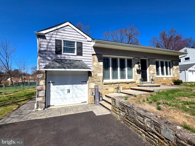 156 CROCKETT RD, Warminster, PA 18974