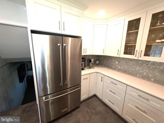 156 CROCKETT RD, Warminster, PA 18974