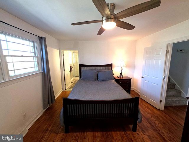 156 CROCKETT RD, Warminster, PA 18974