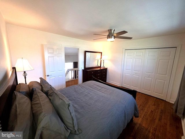 156 CROCKETT RD, Warminster, PA 18974