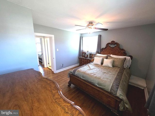 156 CROCKETT RD, Warminster, PA 18974