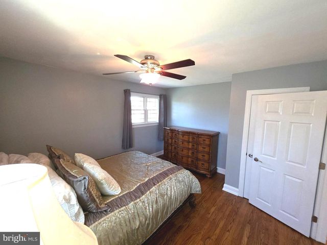 156 CROCKETT RD, Warminster, PA 18974