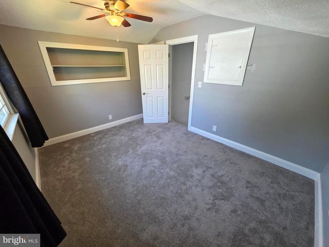 156 CROCKETT RD, Warminster, PA 18974