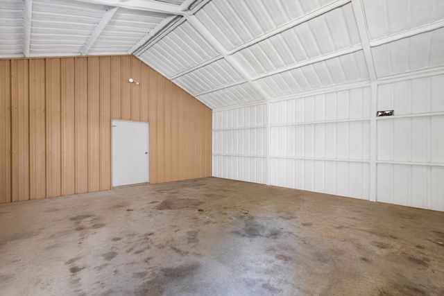 800 River View Road, Millsap, TX 76066