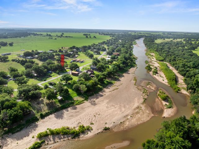 800 River View Road, Millsap, TX 76066