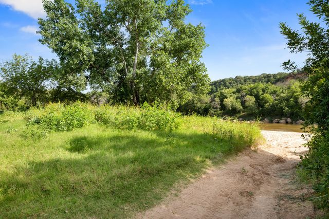 800 River View Road, Millsap, TX 76066