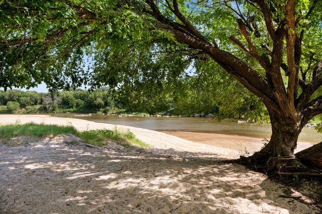 800 River View Road, Millsap, TX 76066
