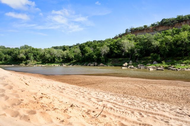 800 River View Road, Millsap, TX 76066