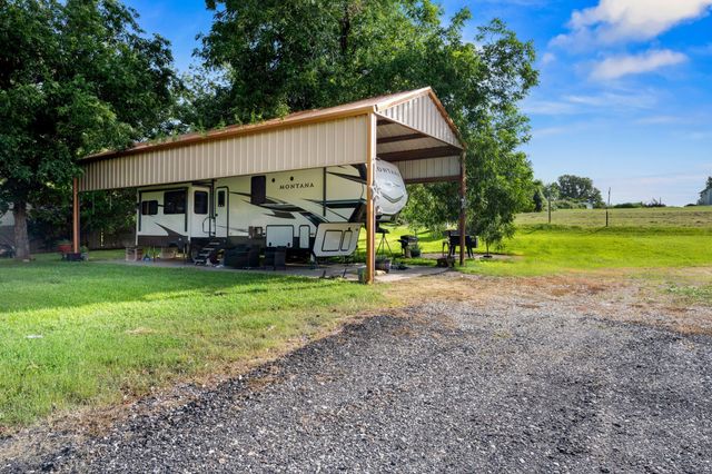 800 River View Road, Millsap, TX 76066