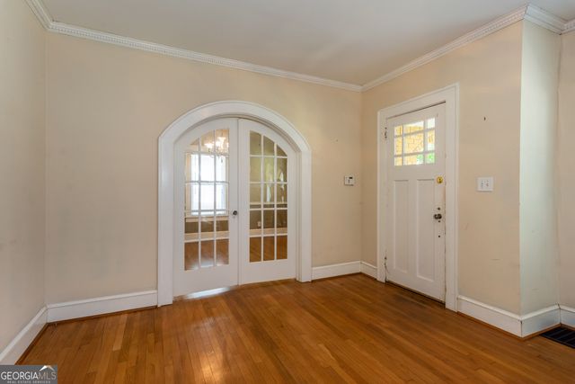 727 Yorkshire Road NE, Atlanta, GA 30306