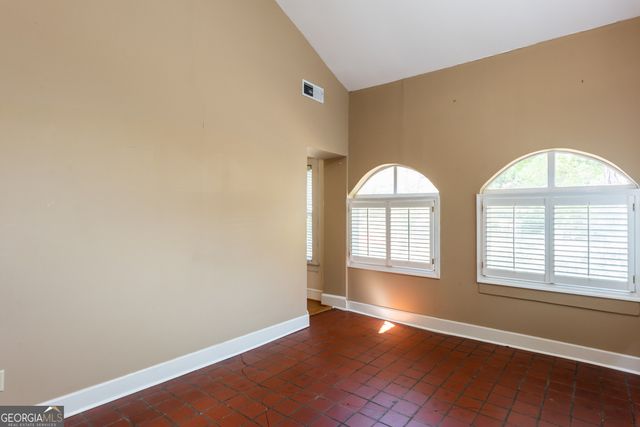 727 Yorkshire Road NE, Atlanta, GA 30306