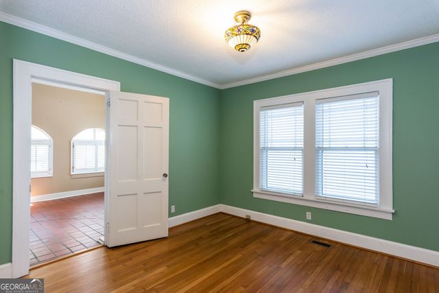 727 Yorkshire Road NE, Atlanta, GA 30306