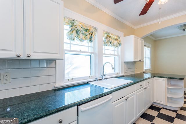 727 Yorkshire Road NE, Atlanta, GA 30306