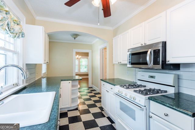 727 Yorkshire Road NE, Atlanta, GA 30306