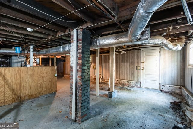 727 Yorkshire Road NE, Atlanta, GA 30306