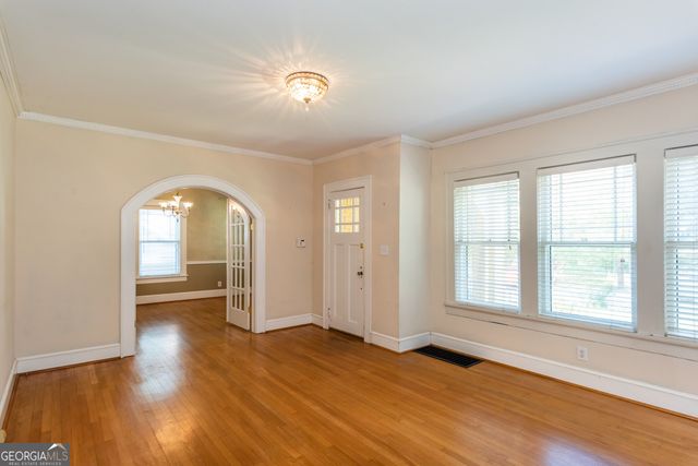 727 Yorkshire Road NE, Atlanta, GA 30306