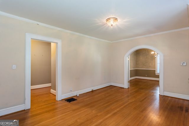 727 Yorkshire Road NE, Atlanta, GA 30306