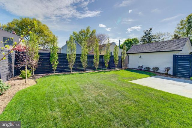 4422 WALSH ST, Chevy Chase, MD 20815
