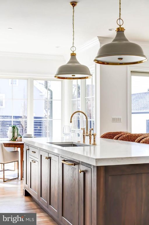 Image 15 of property listing at 4422 WALSH ST, Chevy Chase, MD 20815