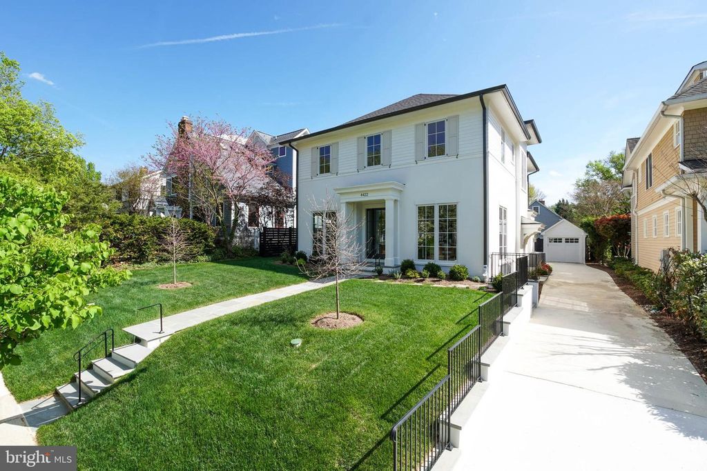 Image 2 of property listing at 4422 WALSH ST, Chevy Chase, MD 20815