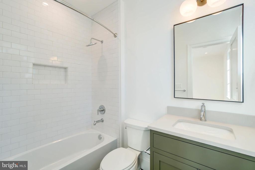 Image 53 of property listing at 4422 WALSH ST, Chevy Chase, MD 20815