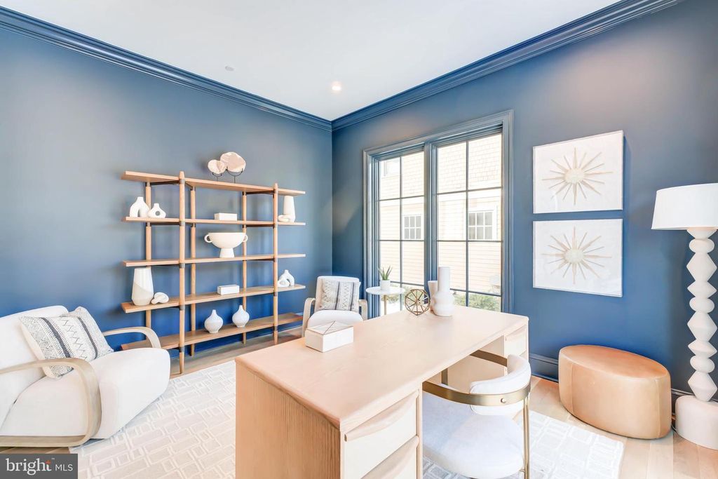 Image 7 of property listing at 4422 WALSH ST, Chevy Chase, MD 20815