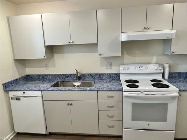 1356 Myerlee Country Club BLVD # 2, Fort Myers, FL 33919