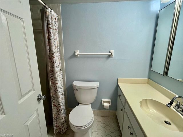 1356 Myerlee Country Club BLVD # 2, Fort Myers, FL 33919