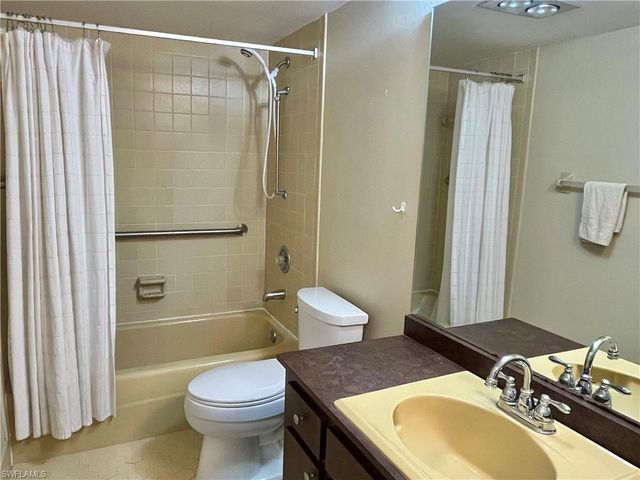 1356 Myerlee Country Club BLVD # 2, Fort Myers, FL 33919