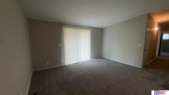 5725 Greenwood Street, Lincoln, NE 68507