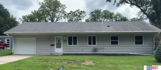 5725 Greenwood Street, Lincoln, NE 68507